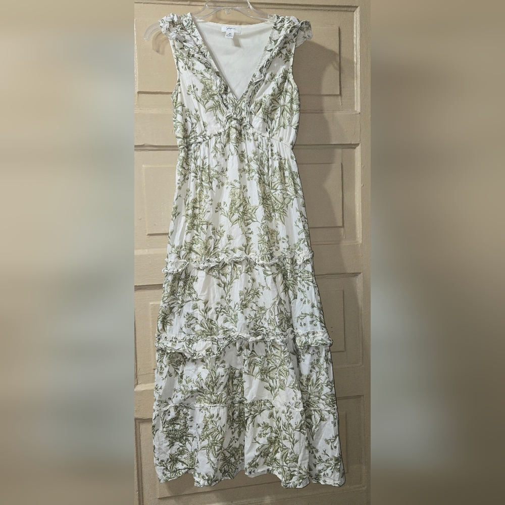 Japna Flutter Sleeve Sage & White Tiered V-Neck Maxi Dress GUC Size: M